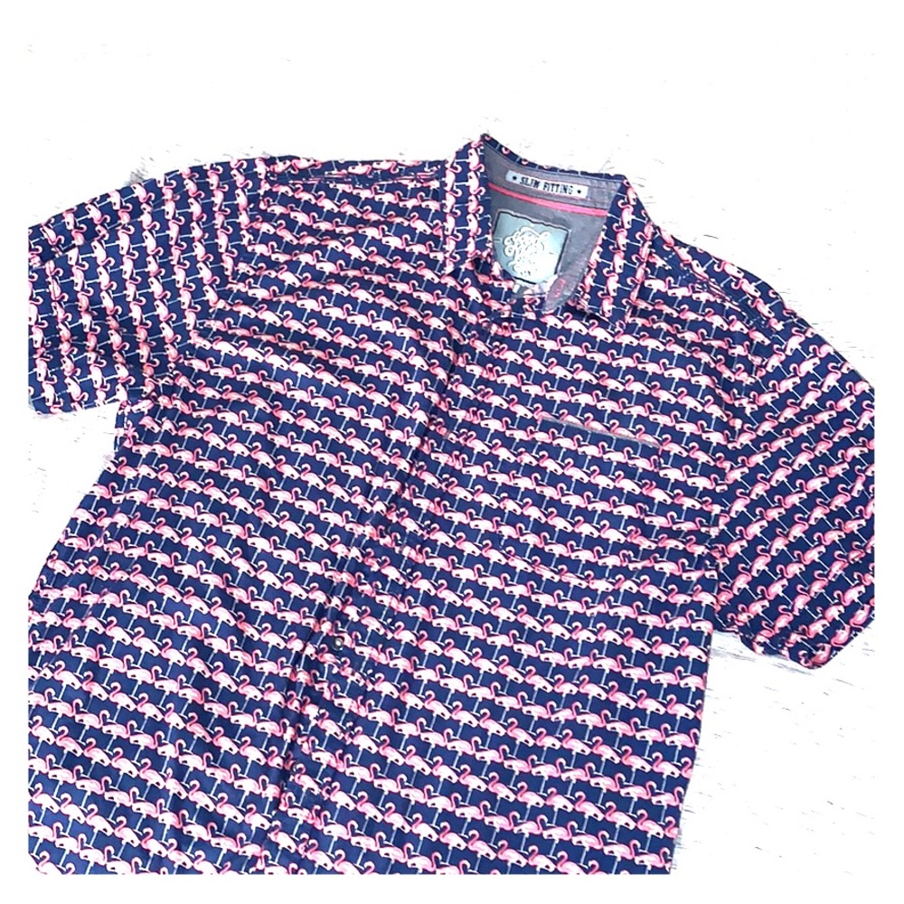 Men’s Short Sleeve Button Down Shirt!